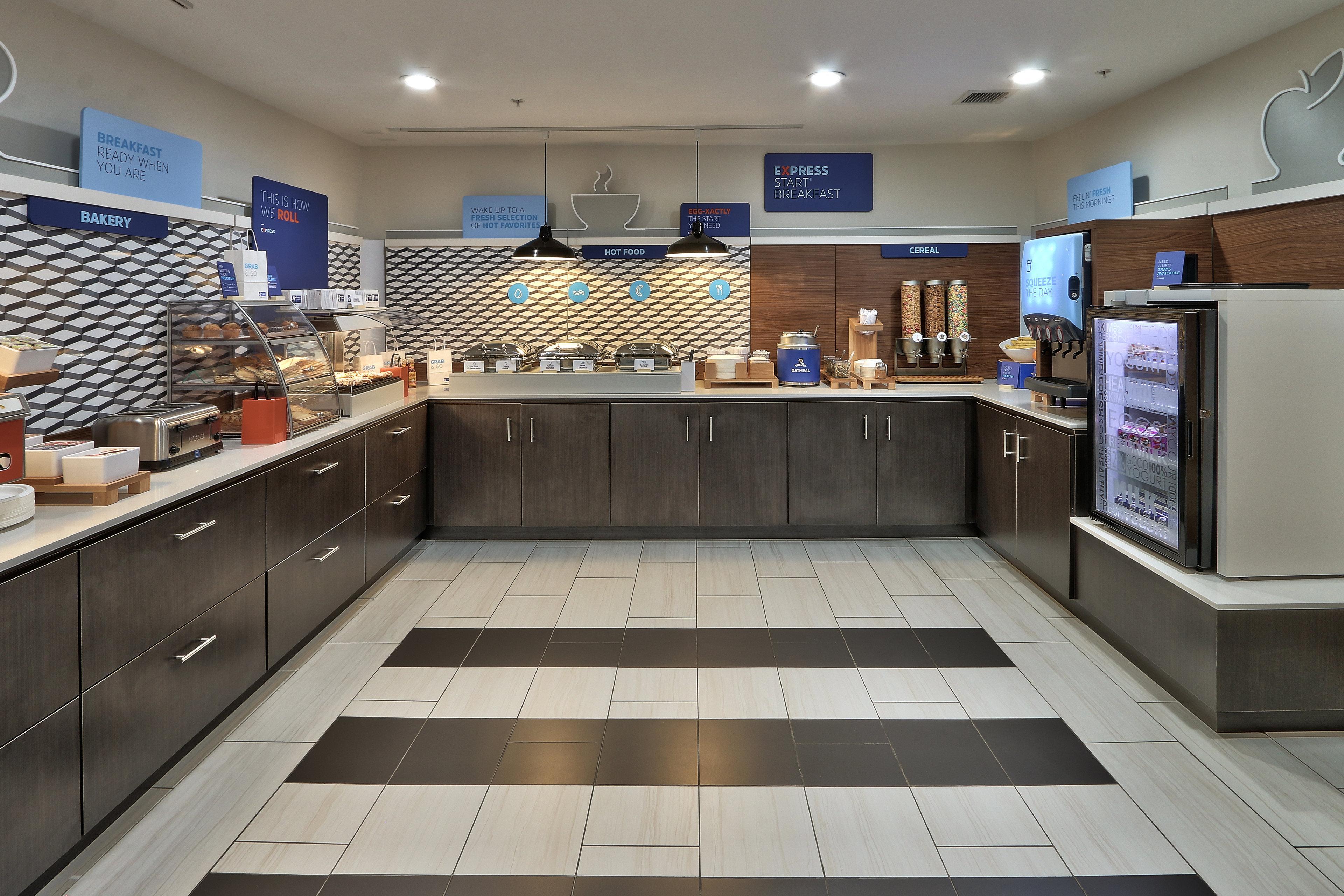 Express By Ihg 2*